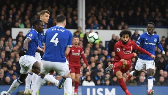 杰基·罗宾逊的 42 号球衣在 1997 年正式在全联盟范围内永久退役