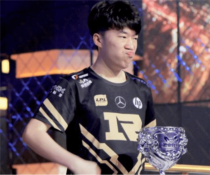 团队努力的 团队努力的