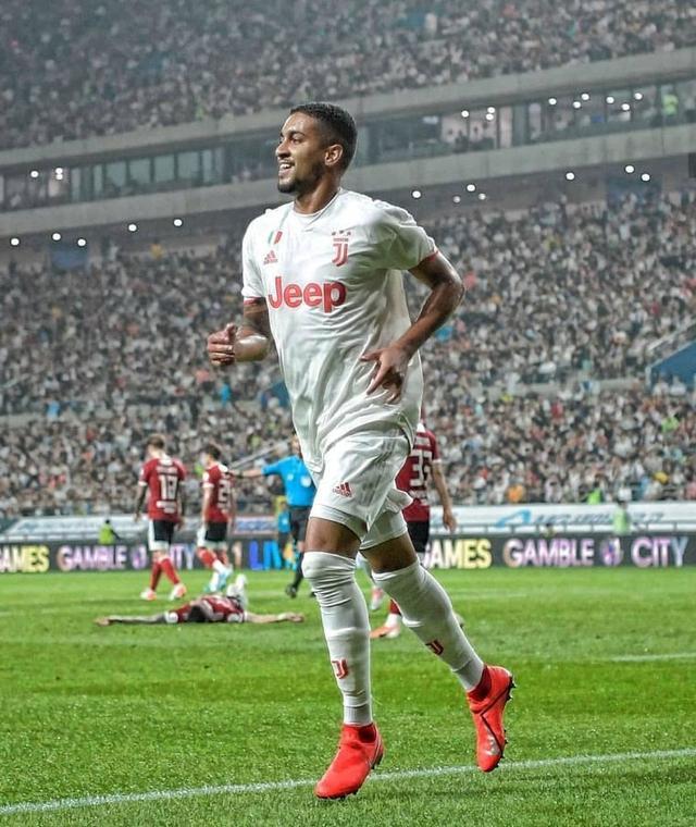 的舞台上 的舞台上